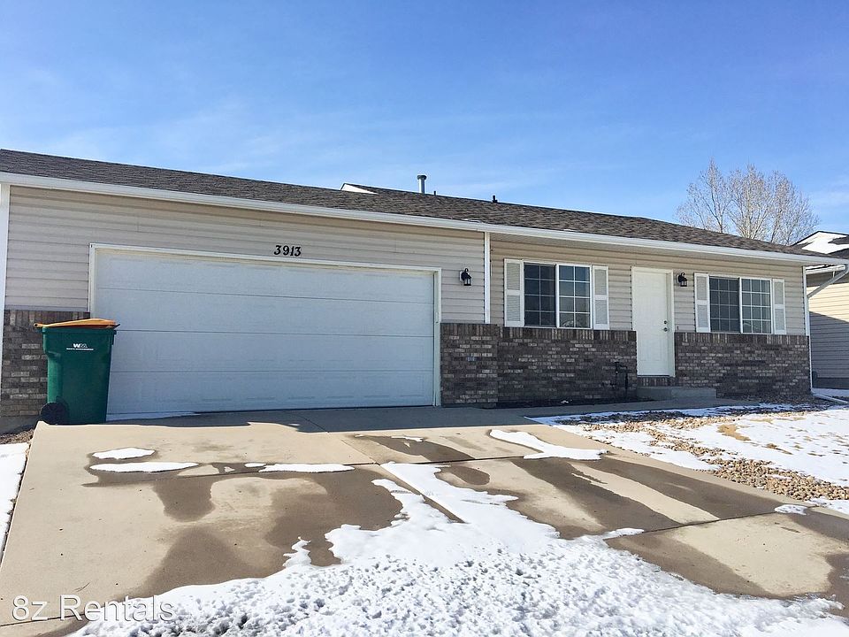 1st image of 3913 Dove Ln