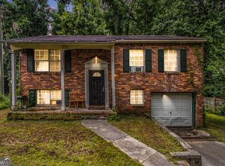 1041 Boca Raton Dr, Forest Park, GA 30297