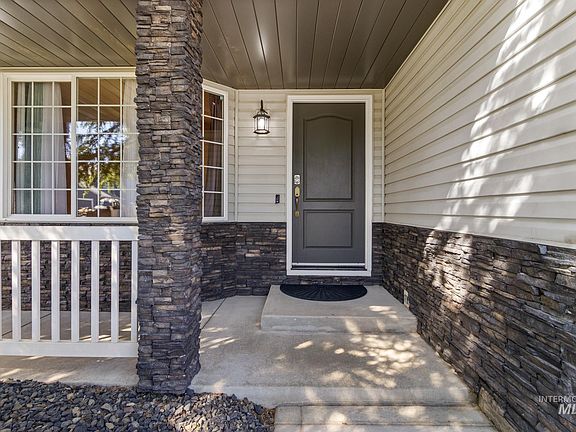 4th image of 3015 N Burley Way