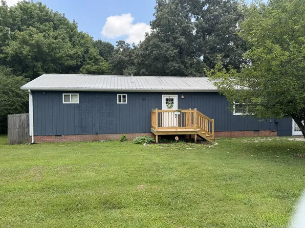 1406 Royal Trl, Manchester, TN 37355