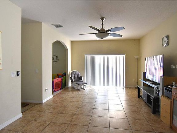 2nd image of 5338 Lorilawn Dr