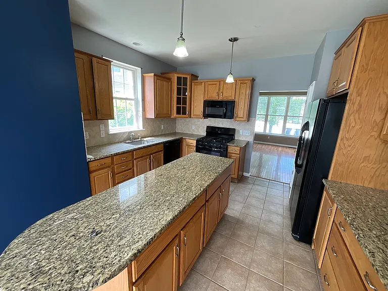 6 Blackmoor Cir — Photo 8
