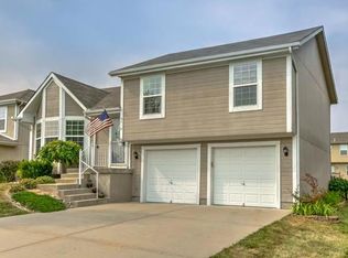 8412 NE 115th Ter, Kansas City, MO 64157