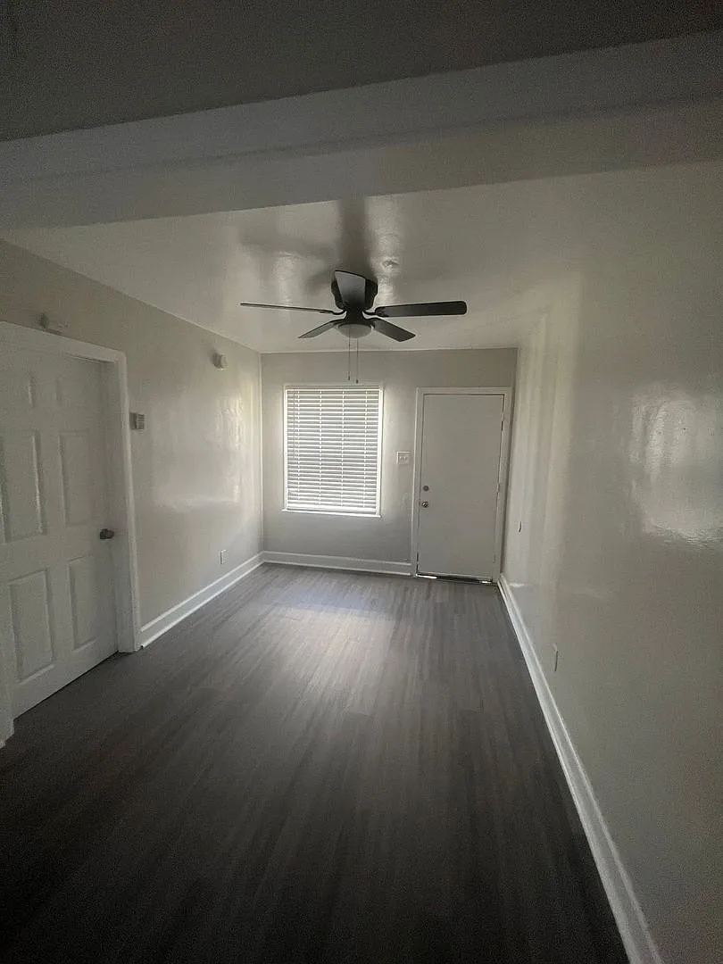 1 bed, 1.0 bath, $1,850 — Photo 1