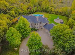 5884 Earlscourt Cres, Ottawa, ON K4M1K2