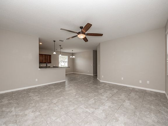 4th image of 21018 Picket Fence Ct
