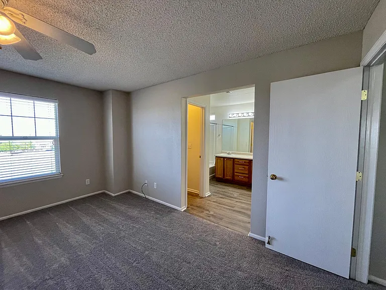 9268 Longstone Ct — Photo 7