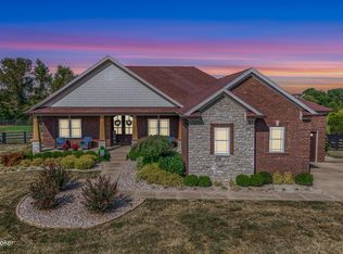 21 Scarlet Ct, Fisherville, KY 40023