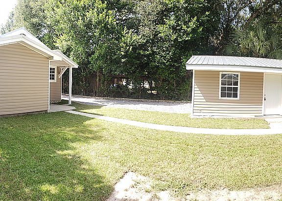 5th image of 908 N 57th Ave #A