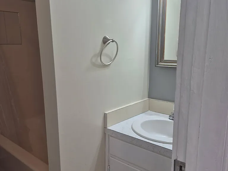 228B Lynn Hill Rd #B — Photo 14