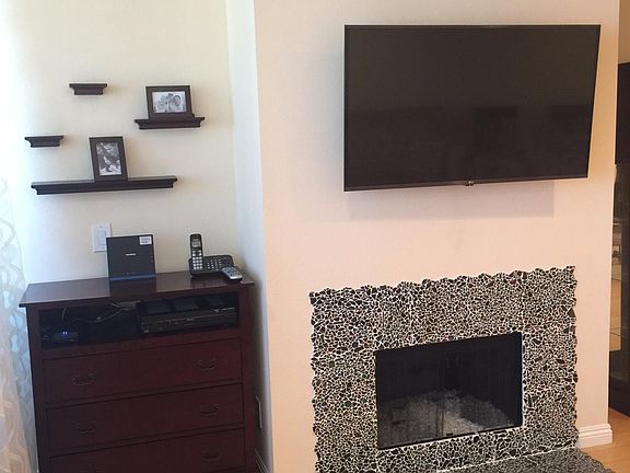 5th image of 125 W Mountain St APT 308