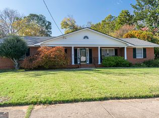 1028 Ridge Ave, Stone Mountain, GA 30083