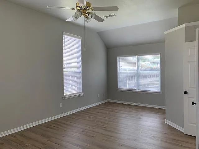 6009 Stone Trace Ln — Photo 13