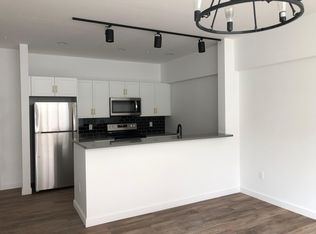 172 Woburn St #2004, Reading, MA 01867