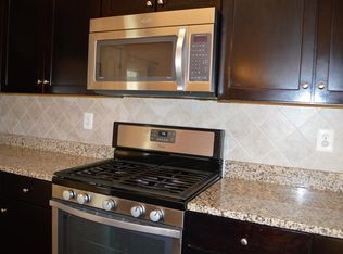 23037 Sweetspire Dr, Clarksburg, MD 20871