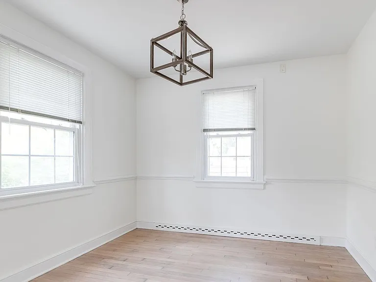 4904 Patterson Ave — Photo 9