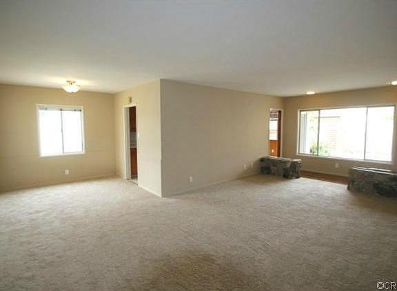 4th image of 1314 Fonthill Ave