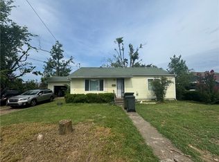 712 N 5th St, Rogers, AR 72756