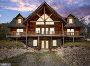 751 Mount Levels Farms Rd, Paw Paw, WV 25434