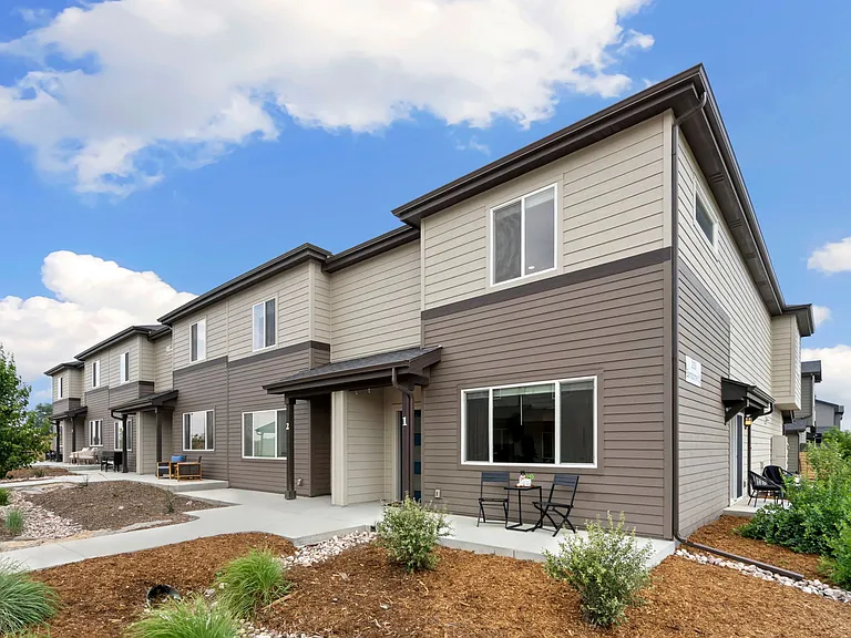 2938 Barnstormer St #1 — Photo 34