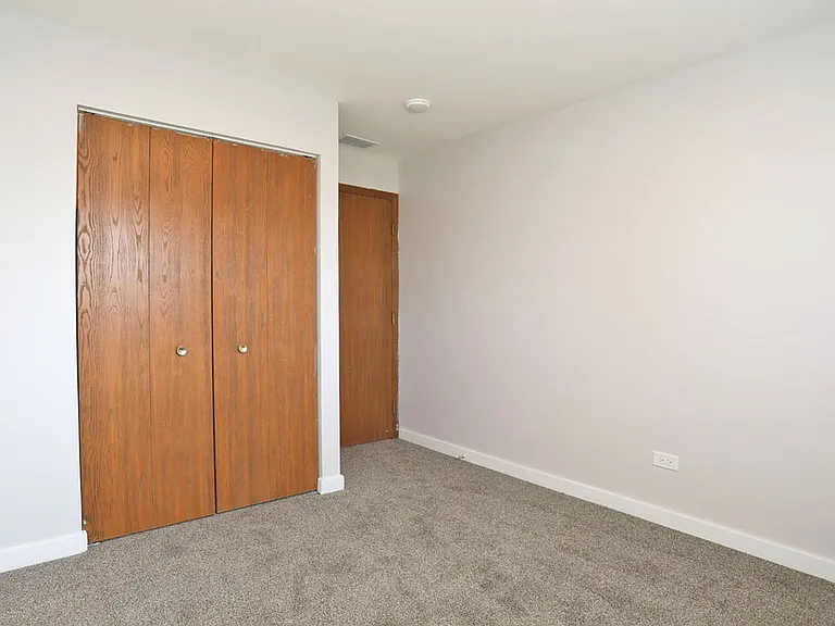675 Greenfield Ct #D1 — Photo 12