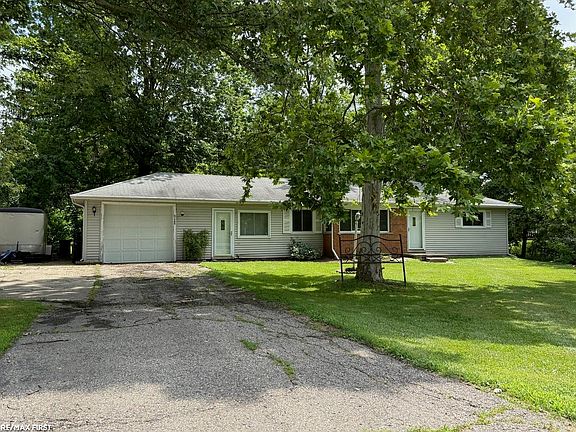 3rd image of 51500 Ashley St