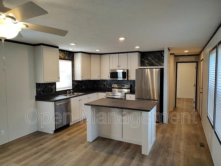 120 Terry Blvd #15S — Photo 3