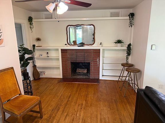 5th image of 3216 1/2 Sherwood Ave