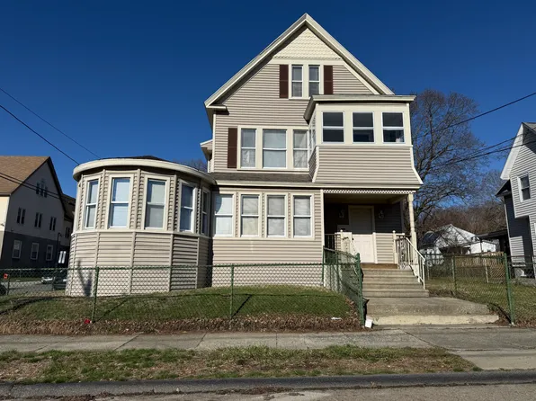 132 Coburn Ave #1, Worcester, MA 01604