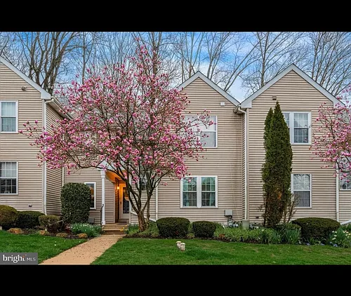 338 Cashel Ct Photo 1