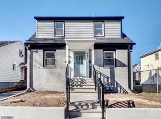 495 S Clinton St #2, East Orange City, NJ 07018