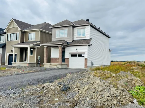 343 Cantering Dr, Ottawa, ON K0A 2Z0