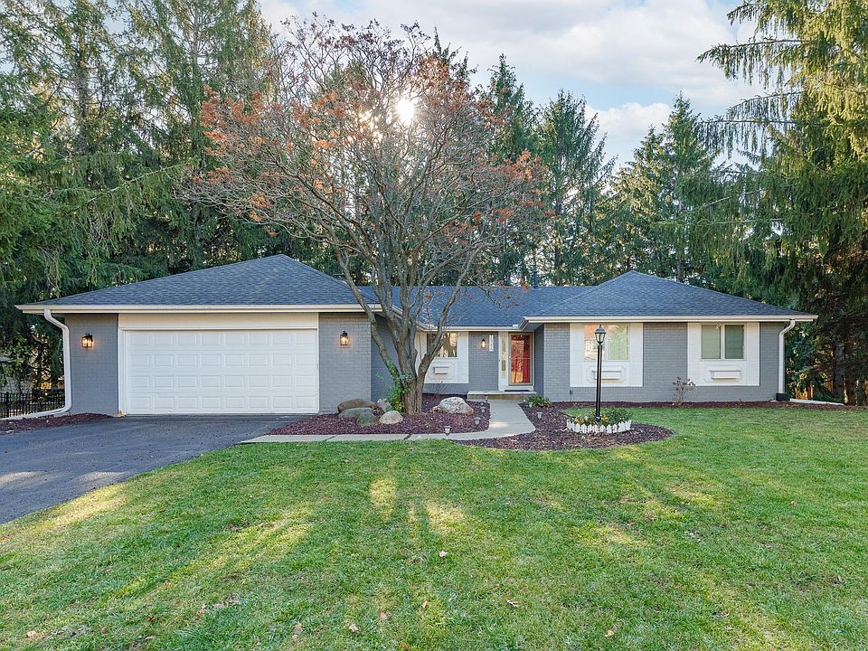 1st image of 1386 Belmont Dr