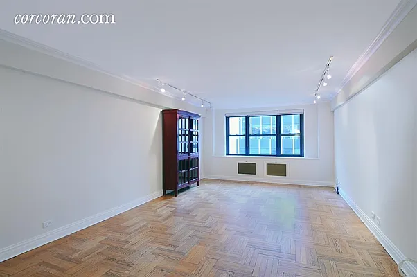 Rented by Corcoran | media 19