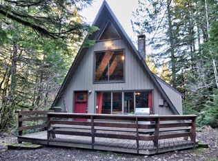 73735 E Road 20e, Rhododendron, OR 97049