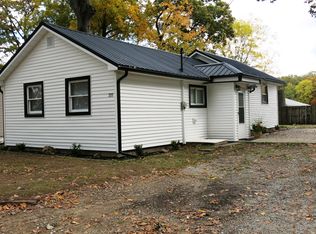 735 Bright Water Dr, Coldwater, MI 49036