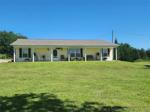 714 W 9th St, Cushing, OK 74023