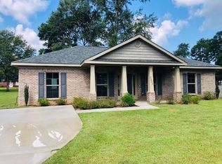 7355 School House Ln, Wilmer, AL 36587