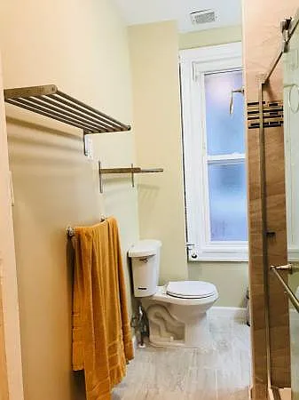 1 bed, 100 sqft, $500 — Photo 2