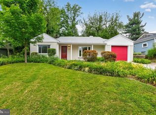 3305 W Coquelin Ter, Chevy Chase, MD 20815