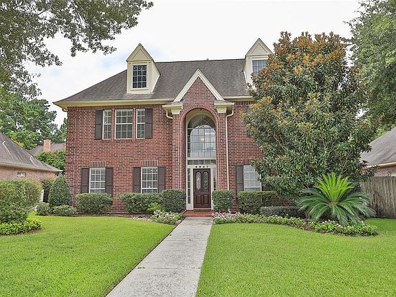 2nd image of 6907 Queensclub Dr