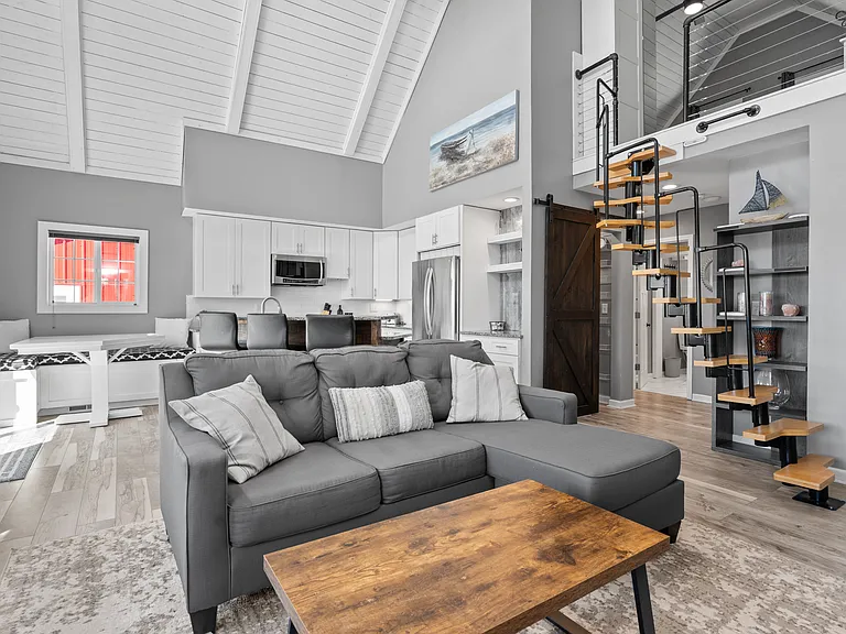 11478 E Shore Dr — Photo 33