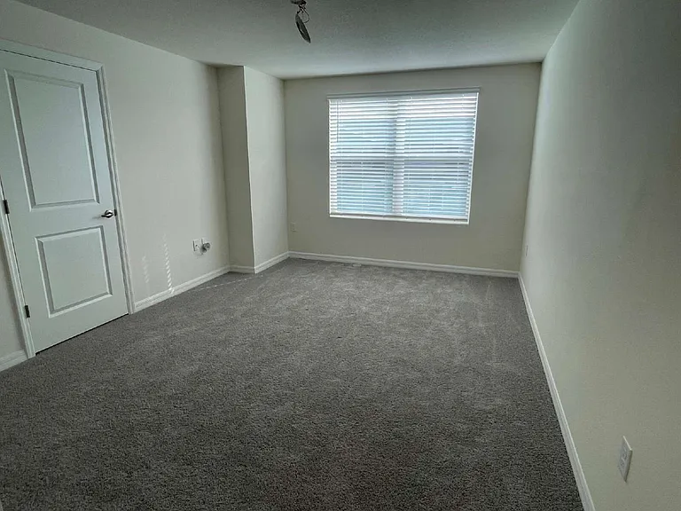8386 Gower Trl — Photo 12