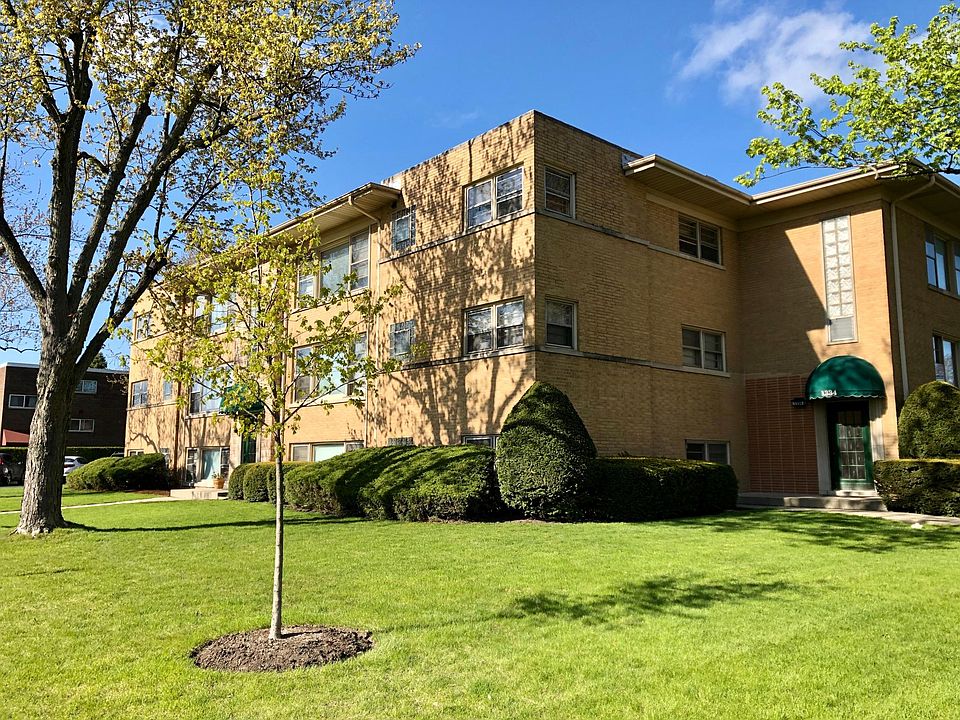 1st image of 1334 Woodview Ln APT 2S
