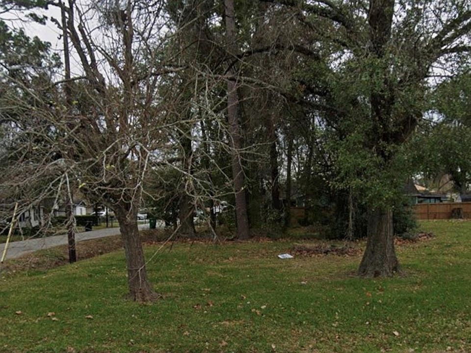 2nd image of 0 W Little York Rd