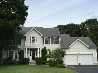 6 Ashford Ct, Spring Lake, NJ 07762