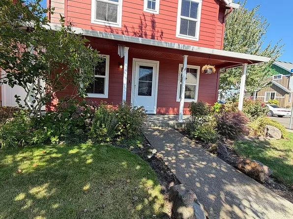 1216 SE 7th St, Battle Ground, WA 98604