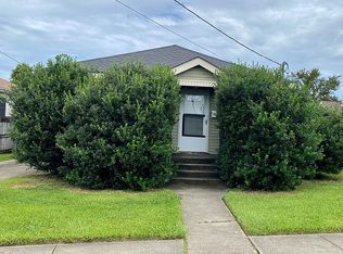4037 School Dr, Marrero, LA 70072