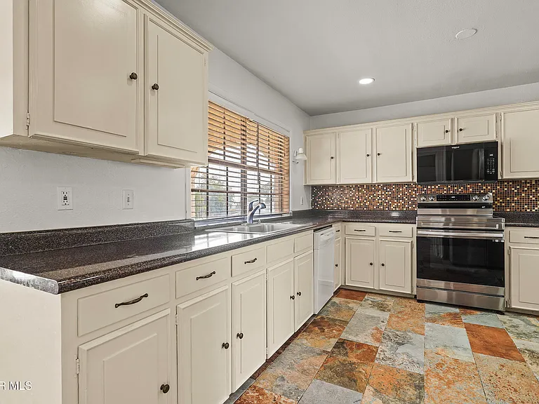 6417 Pino Real Dr — Photo 8
