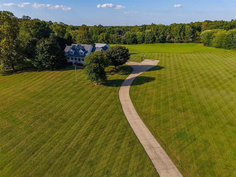 1st image of 3211 Pleasant Valley Rd